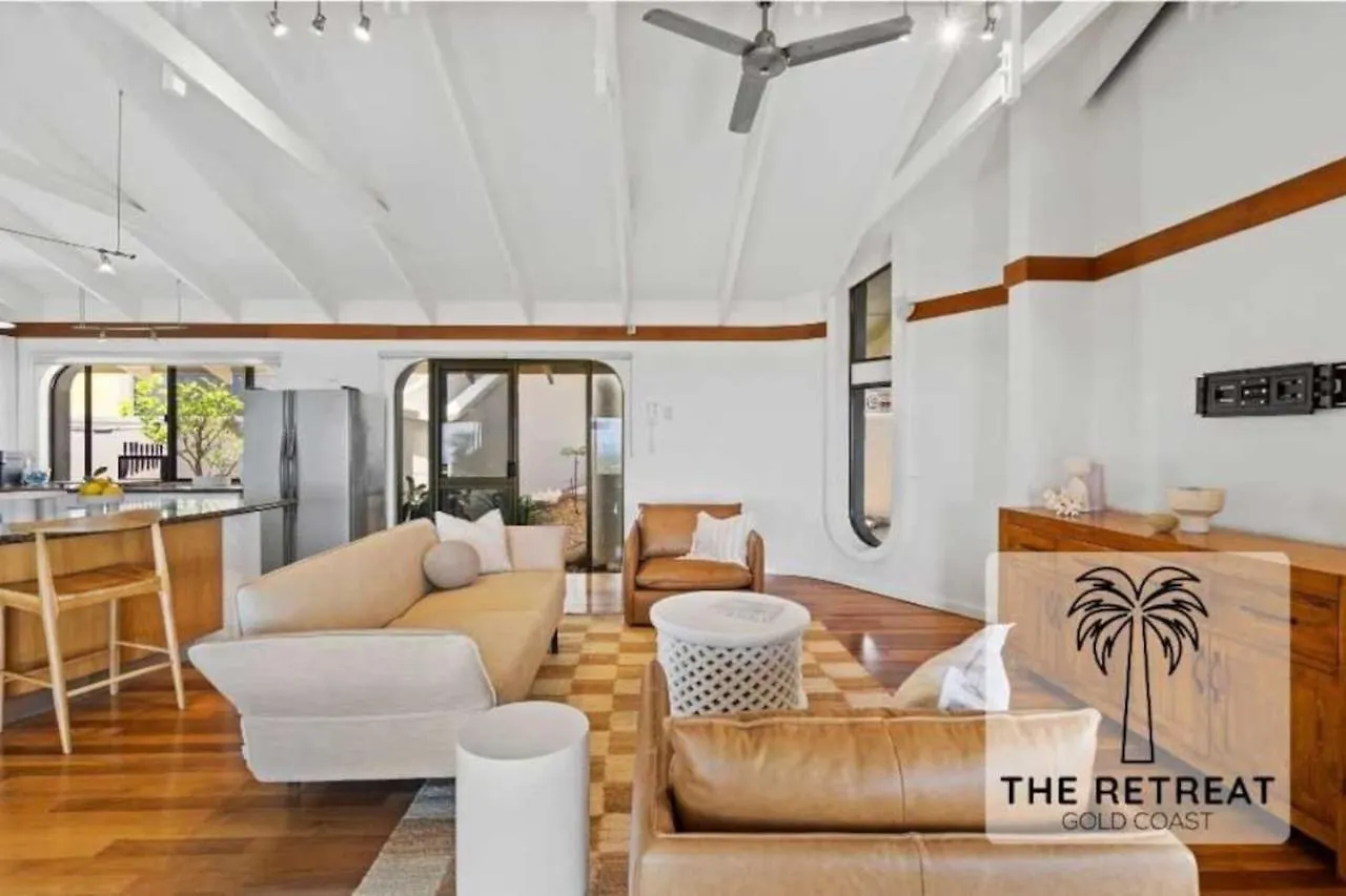 The Retreat Gold Coast Mansion Views Sleeps 25 Villa Tallai Holiday home