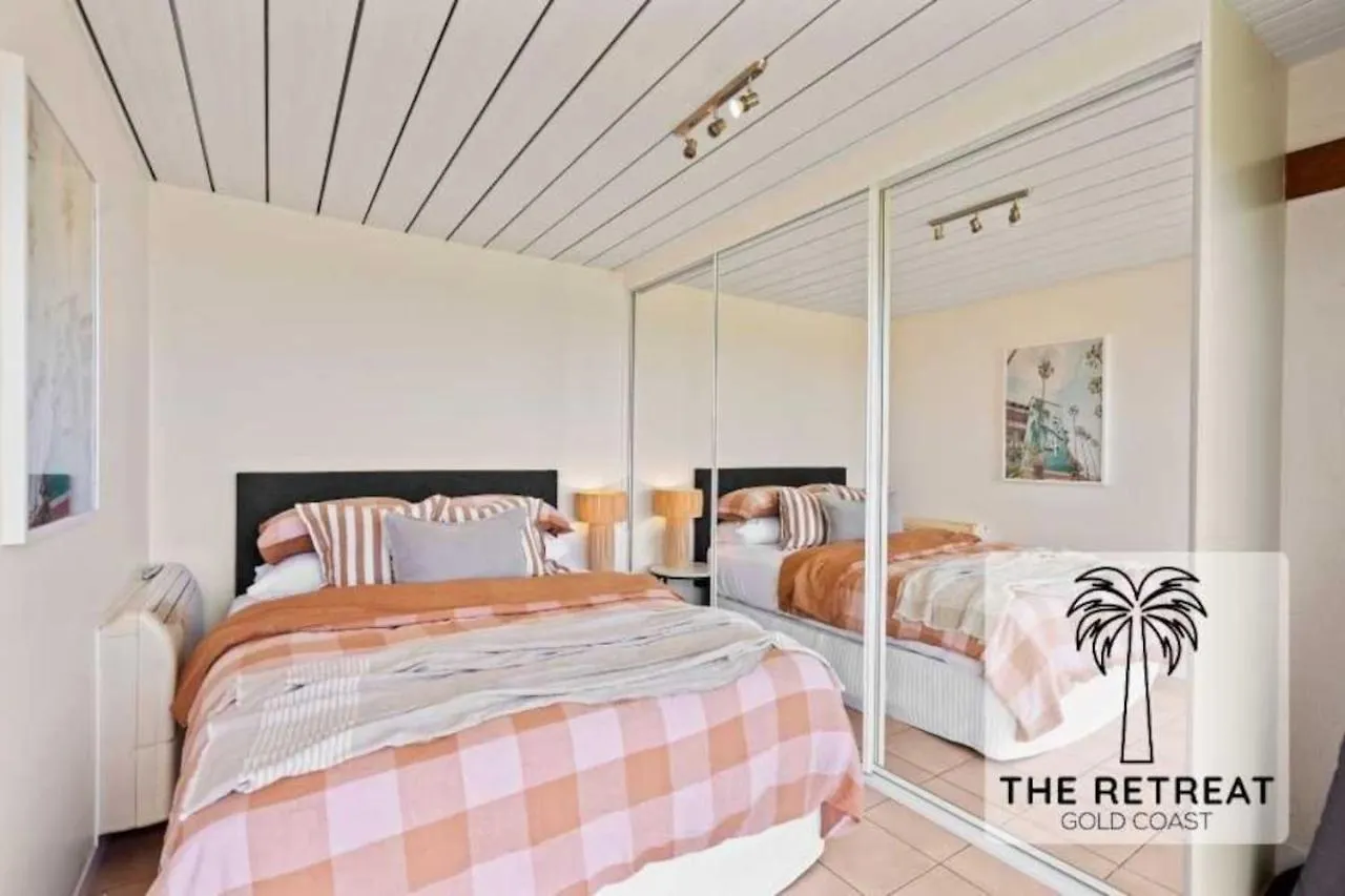 Holiday home The Retreat Gold Coast Mansion Views Sleeps 25 Villa Tallai