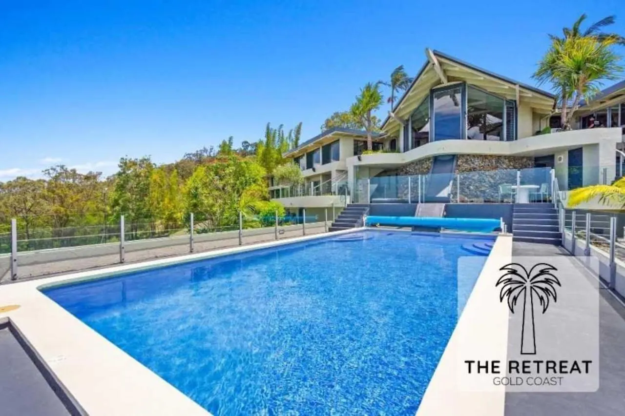 The Retreat Gold Coast Mansion Views Sleeps 25 Villa Tallai Holiday home